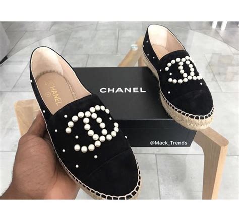 precio zapatos chanel|zapatos estilo Chanel.